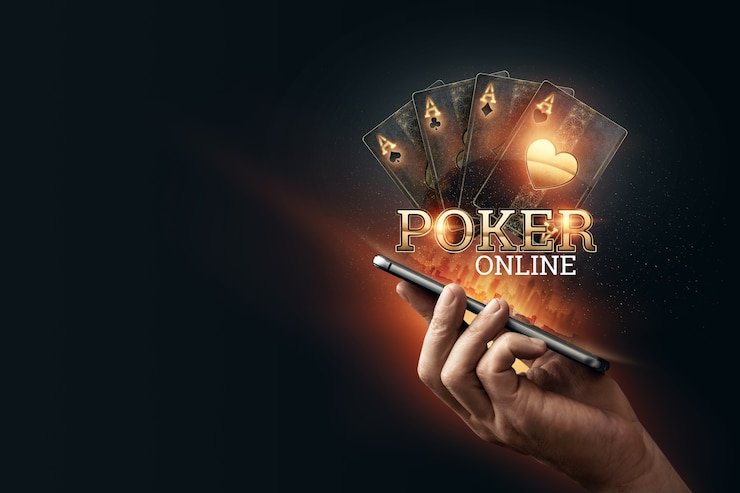 Pengguna dewasa memeriksa transaksi digital